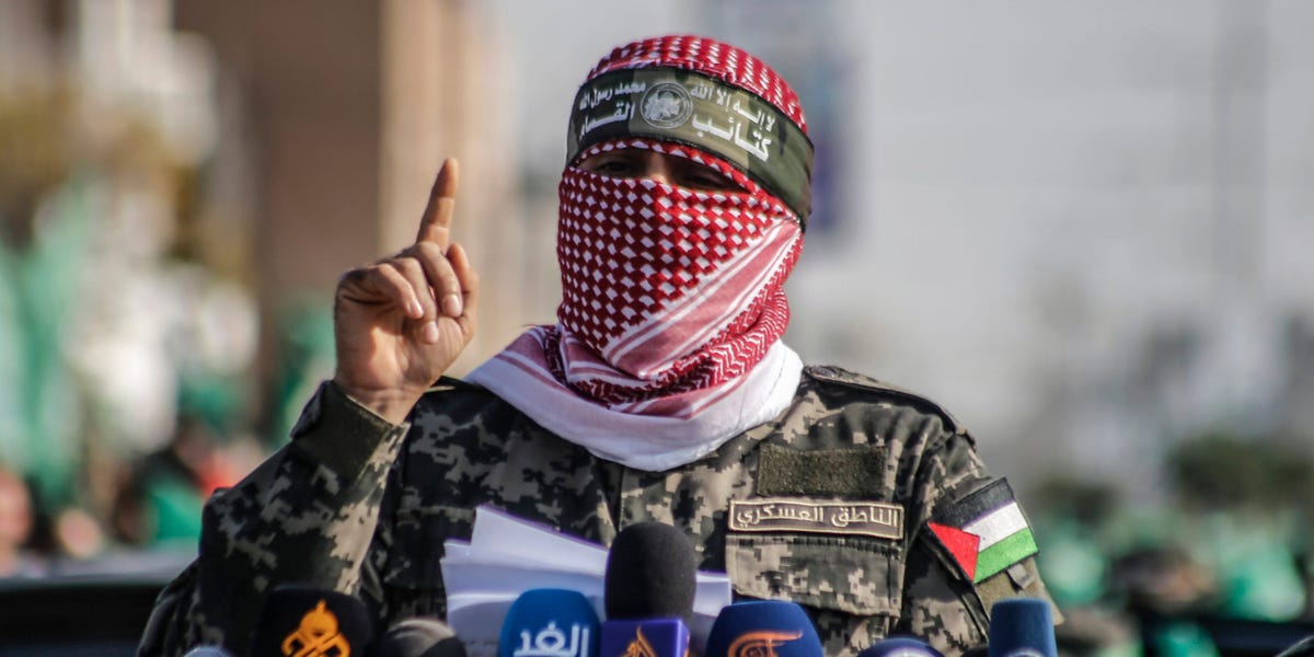 Hamas&#39; armed wing says it is ready to free 70 Israeli hostages in return for a 5-day cease-fire